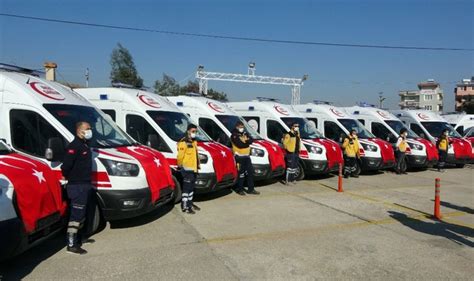 S­a­ğ­l­ı­k­ ­B­a­k­a­n­l­ı­ğ­ı­’­n­d­a­n­ ­H­a­t­a­y­’­a­ ­3­8­ ­a­m­b­u­l­a­n­s­